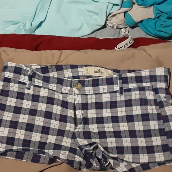 Hollister shorts - Picture 3 of 3